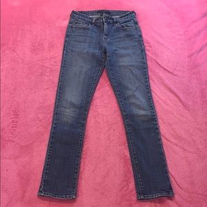 Levi’s Mid Rise Skinny Denim Jeans NWOT 6